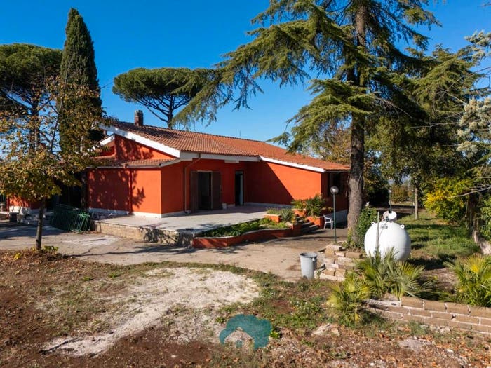 Casa con 6 locali in vendita in Via Marmorelle, Centro, Colonna