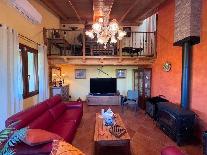 Casa con 6 locali in vendita in Sant'Elena