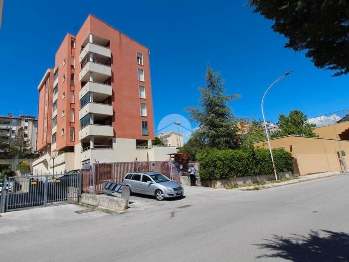 Appartamento con 5 locali in vendita in Viale A Manzoni, Vazzieri, Campobasso