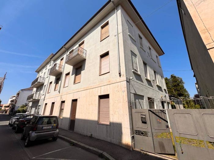 Casa con 6 locali in vendita in Via Monsignor Paolo Borroni, Centro, Mariano Comense