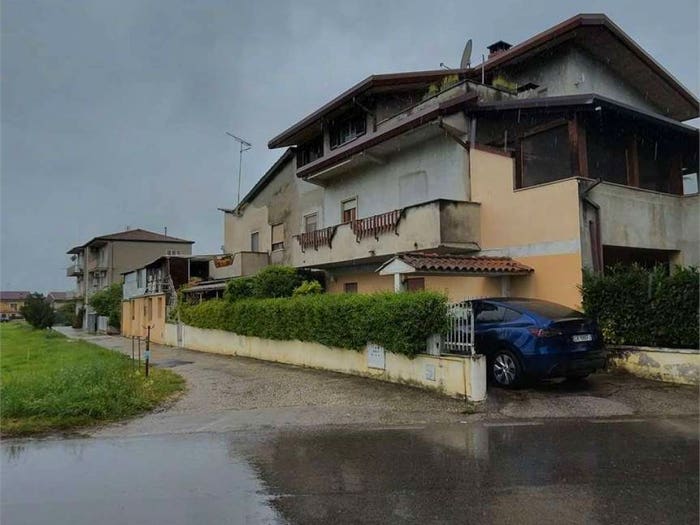 Casa con 6 locali in vendita in VIA PIETRALATA, Centro, Ferentino