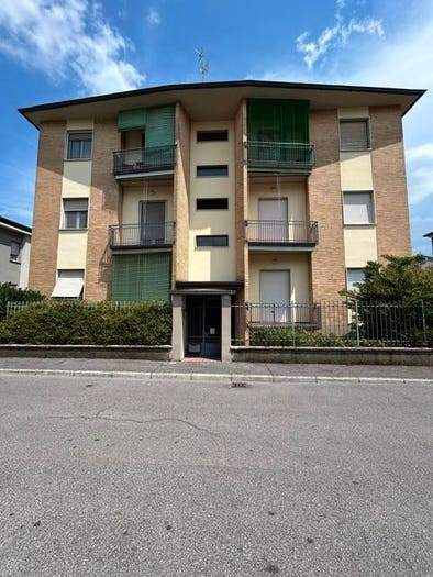 Appartamento trilocale in vendita in Via Vincenzo Guindani, Porta Romana, Cremona