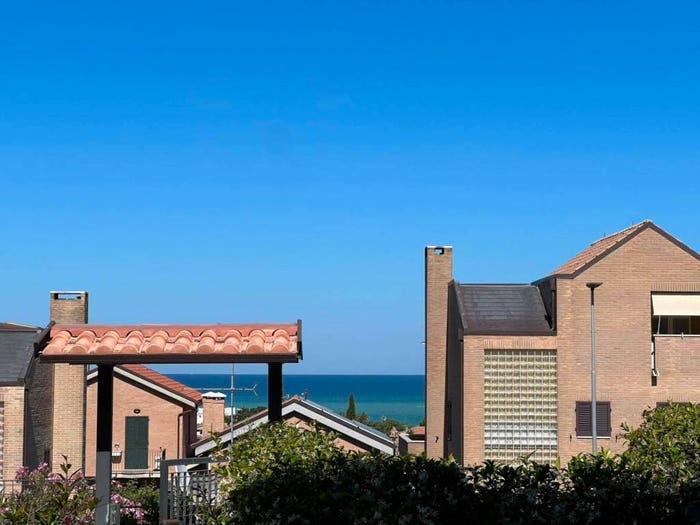 Appartamento quadrilocale in vendita in Via Barletta, Fermo