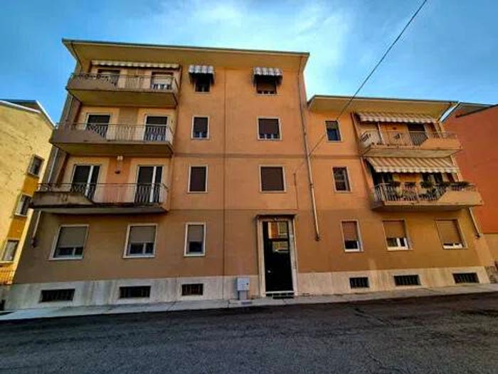 Appartamento con 6 locali in vendita in Via Giuseppe Romita, Valentino, Casale Monferrato