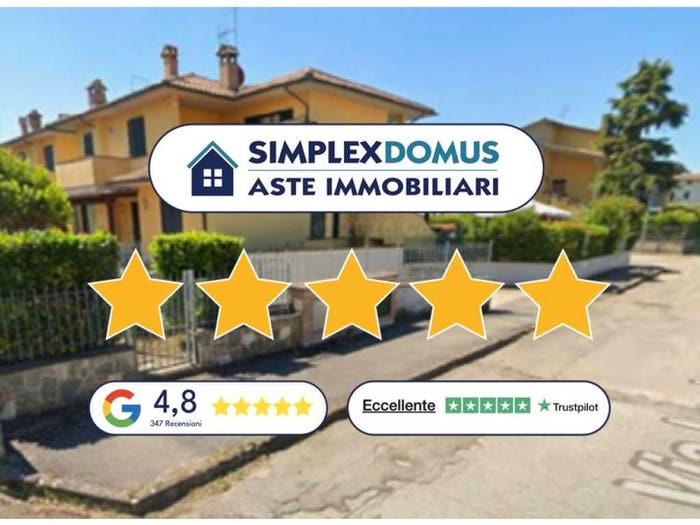 Appartamento trilocale in vendita in Viale dello Sport, Centro, Castiglione del Lago