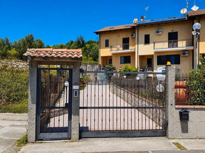 Casa con 6 locali in vendita in Via Rucci, Marcellinara