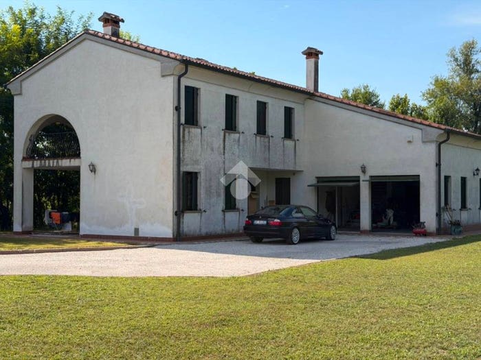 Casa con 6 locali in vendita in Pieve, Curtarolo