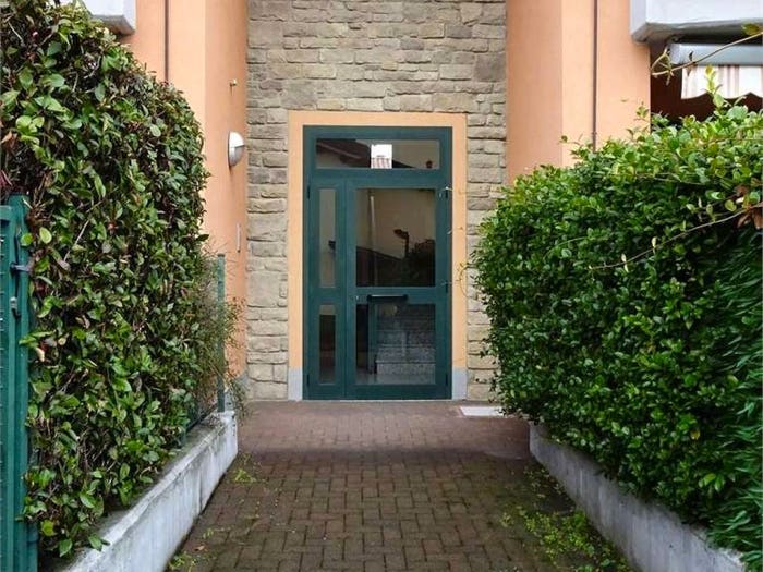 Appartamento trilocale in vendita in Via SANDRO PERTINI, Roncello