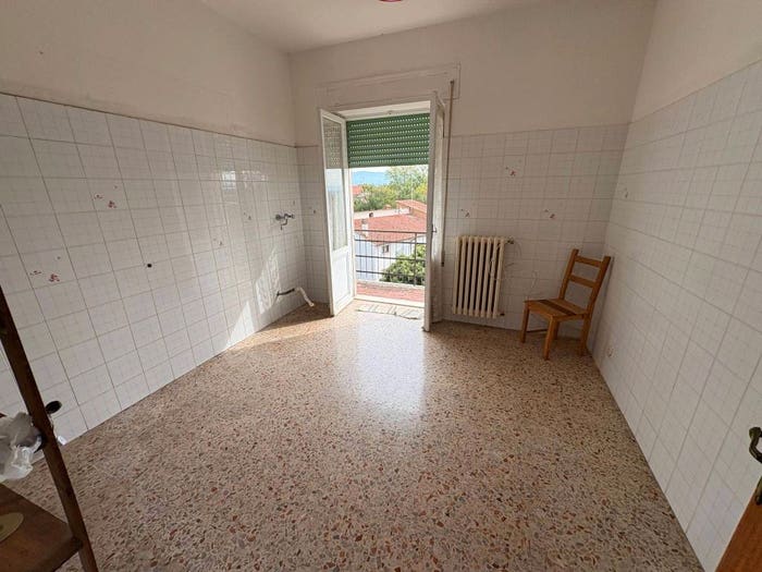 Appartamento trilocale in vendita in Via Luigi Cori, Centro, Graffignano