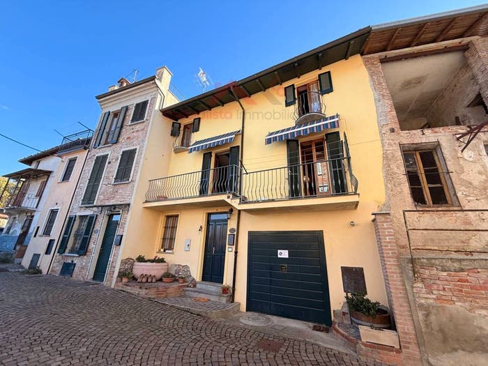 Casa quadrilocale in vendita in Via Torraglio, Volpedo