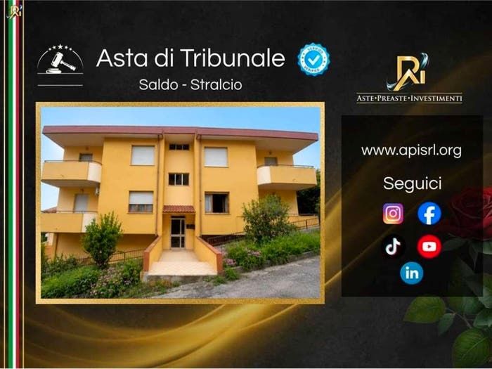 Appartamento trilocale in vendita in Via Agnello Maria Francia, Centro, Penne