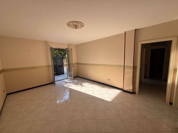 Appartamento trilocale in vendita in Via Madonnelle Traversa, Crispano