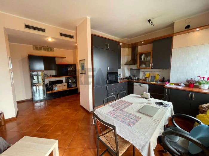 Appartamento bilocale in vendita in Viale Roma, Centro, Alzano Lombardo