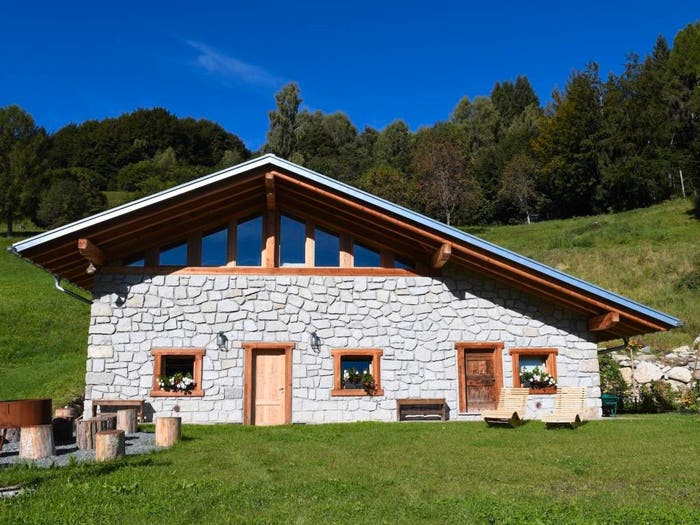Casa con 5 locali in vendita in Località Plazzaghecc, Sella Giudicarie