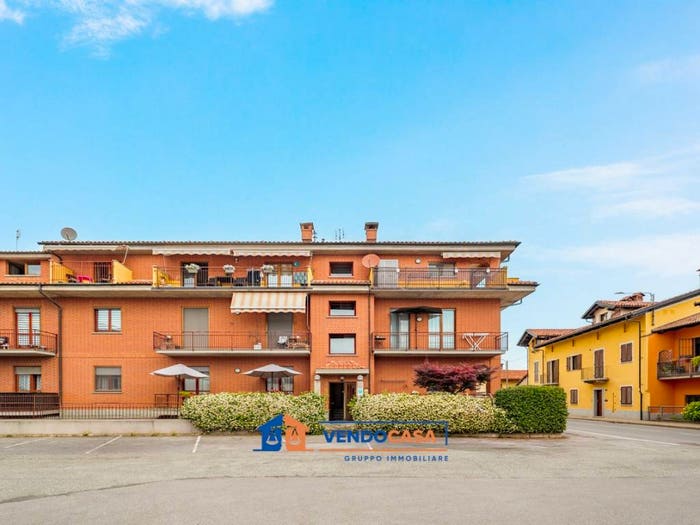 Appartamento trilocale in vendita in Via Cuneo, Centro, Villafalletto