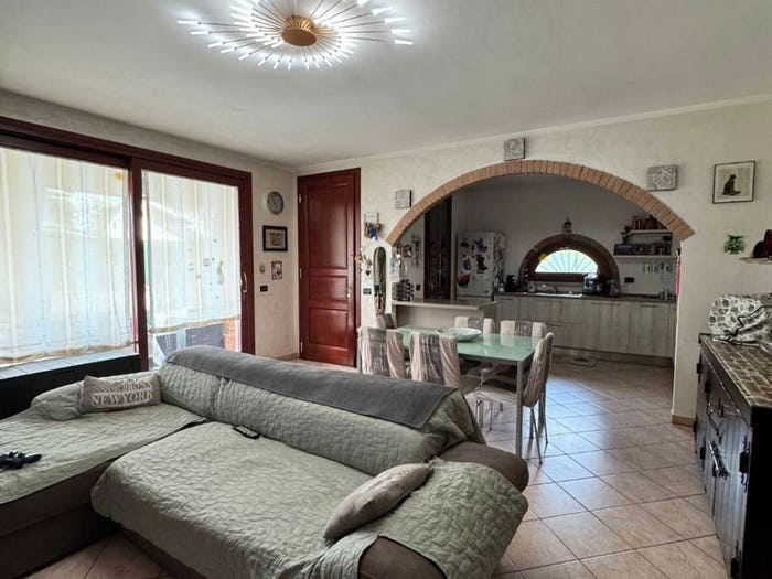 Casa quadrilocale in vendita in San Cataldo, Borgo Virgilio