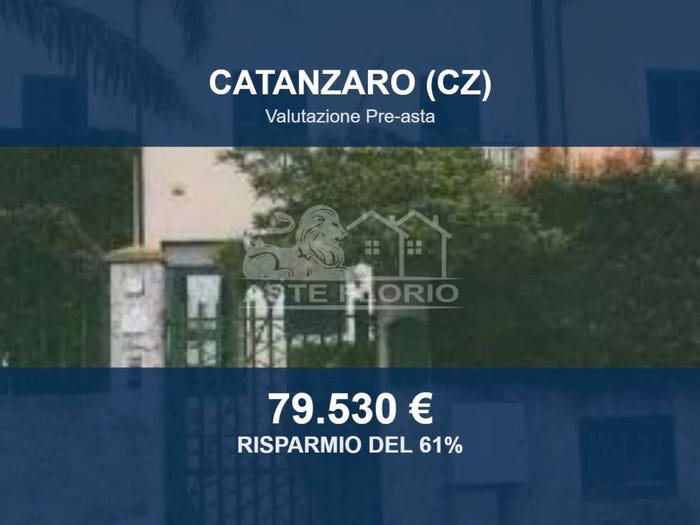 Casa con 5 locali in vendita in Via Della Solidarietà, Catanzaro Lido Fortuna Corvo Germaneto, Catanzaro