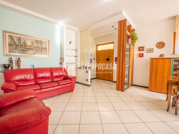 Appartamento trilocale in vendita in Via Po, Centro, Morrovalle