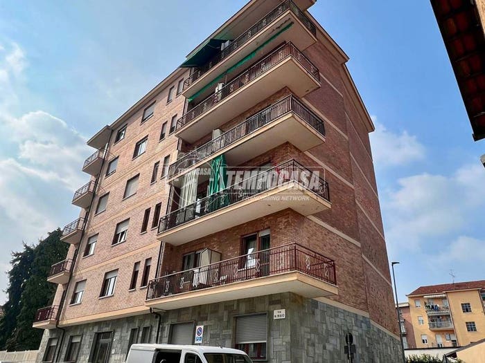 Appartamento trilocale in vendita in Via N Bixio, Centro Storico, Rivoli