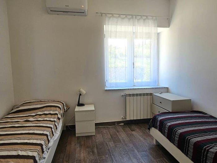Appartamento quadrilocale in vendita in Via Giuseppe Garibaldi, Badolato Marina, Badolato