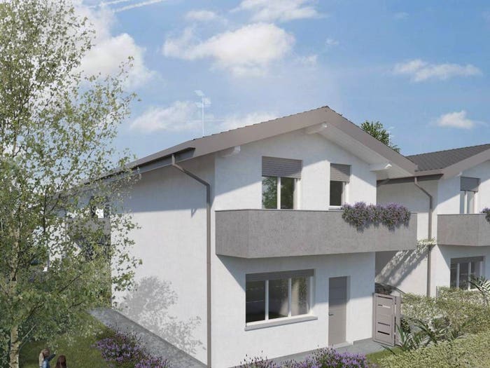 Casa quadrilocale in vendita in Via Carlo Pellegrini, Centro, Olgiate Comasco