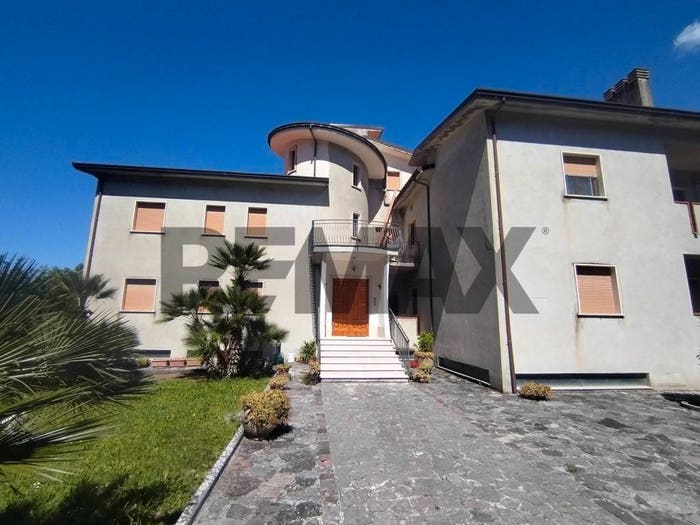 Appartamento quadrilocale in vendita in Centro, Morcone