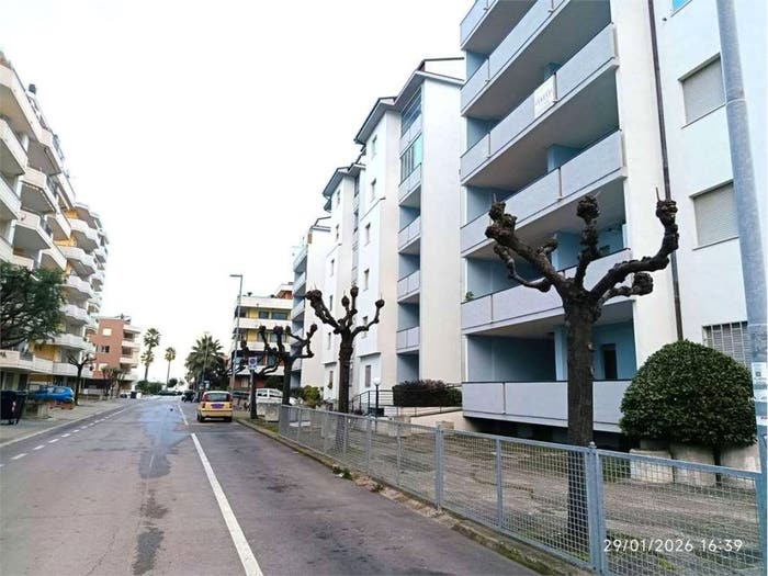 Appartamento quadrilocale in vendita in Via Pompeo, Lungomare Marconi, Alba Adriatica
