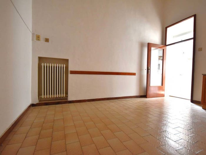 Appartamento con 6 locali in vendita in Piazza Giuseppe Mazzini, Centro, Chiaravalle