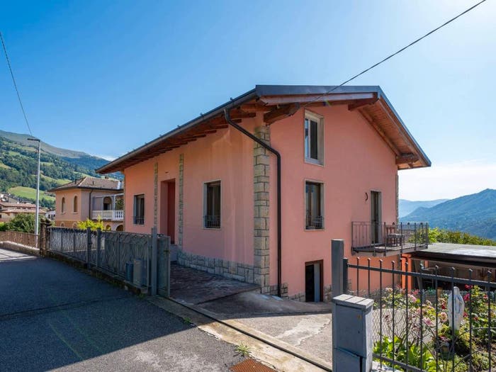 Casa trilocale in vendita in Via Fasola, Premolo