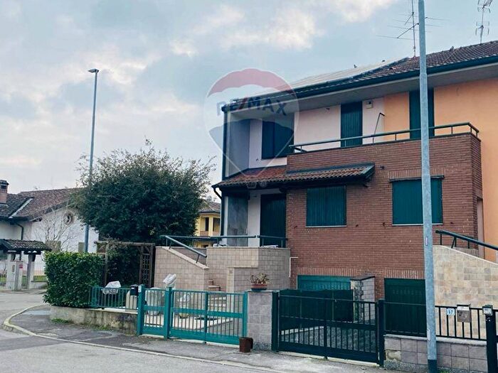 Casa con 5 locali in vendita in delle querce, Centro, Sant'Angelo Lodigiano