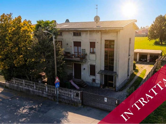 Casa con 6 locali in vendita in Via Gian Battista Vico, Centro, Lentate sul Seveso