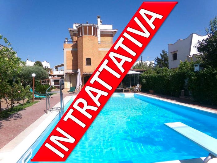 Casa con 6 locali in vendita in Via degli Olmi, Villa Claudia, Anzio