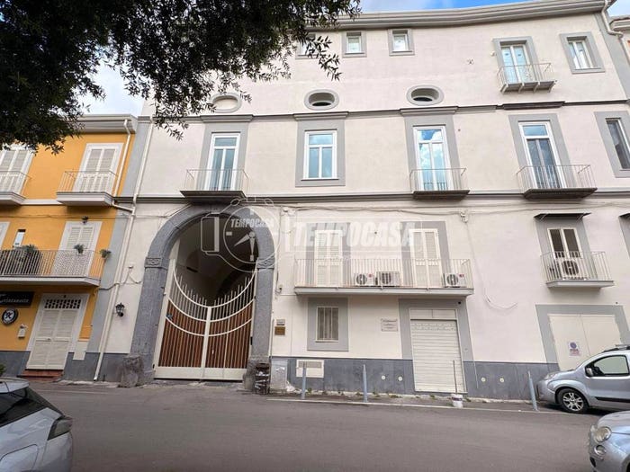 Appartamento quadrilocale in vendita in Piazza Guglielmo Marconi, Aversa