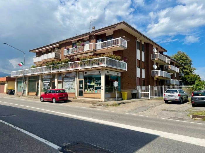 Appartamento quadrilocale in vendita in Via Iside Viana, Candelo