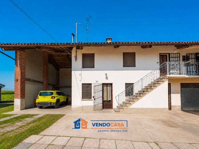 Casa quadrilocale in vendita in Via San Ciriaco, Genola