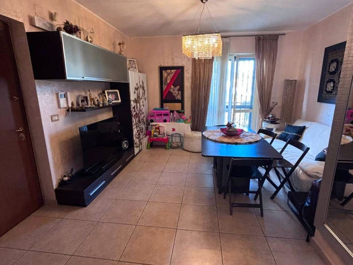 Appartamento con 5 locali in vendita in Via Orvieto, Casagiove