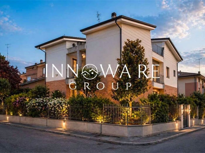 Casa con 6 locali in vendita in Via Giuseppe Giacosa, San Marone San Giuseppe Risorgimento, Civitanova Marche