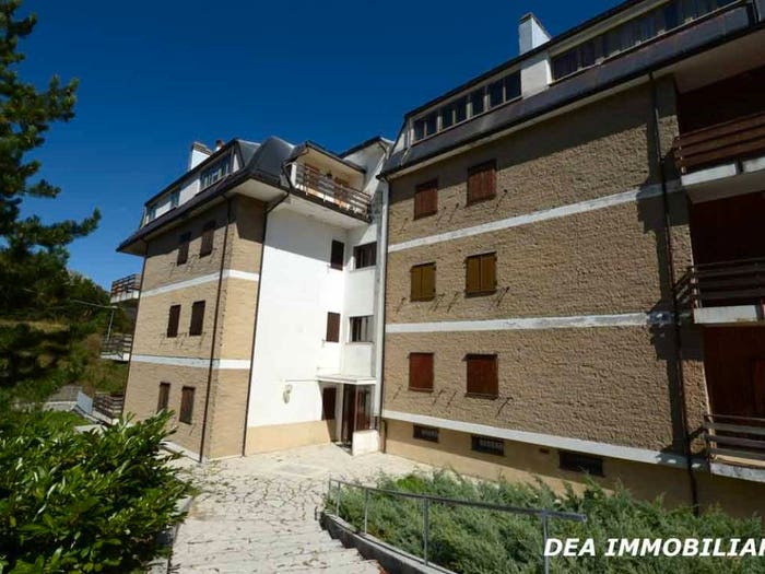 Appartamento quadrilocale in vendita in Via del Ceraso, Ovindoli