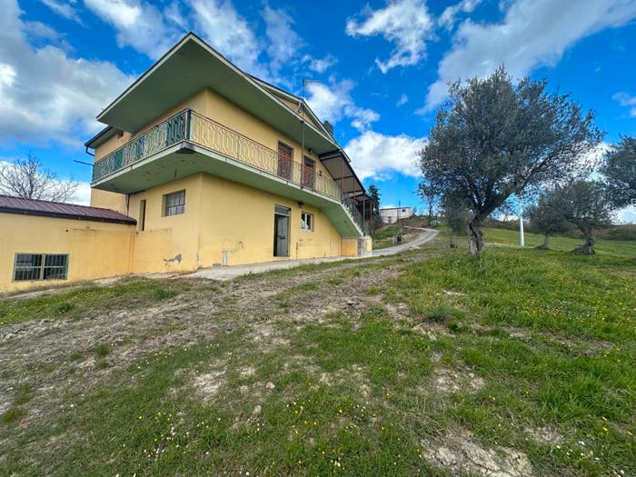 Casa con 6 locali in vendita in St Provinciale, Basciano