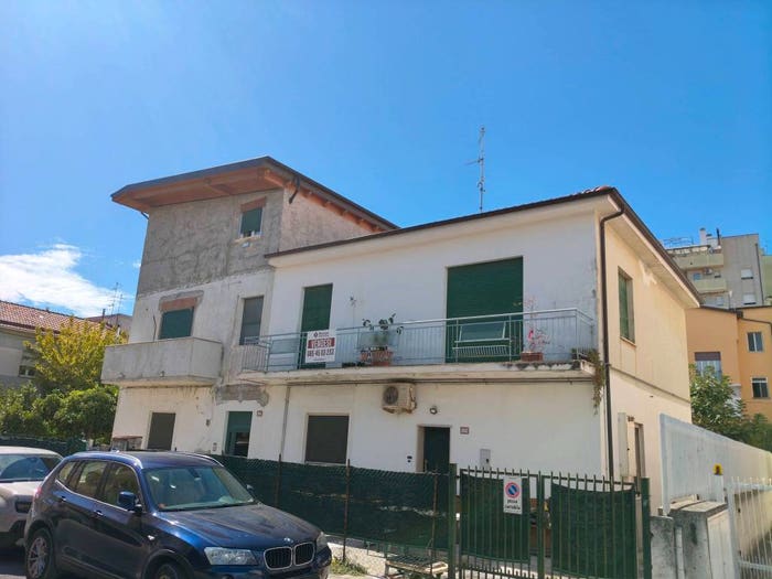 Appartamento trilocale in vendita in Via dei Peligni, Porta Nuova, Pescara