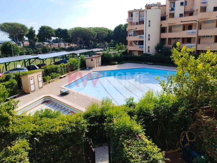 Appartamento trilocale in vendita in Via delle Naiadi, Marina di San Nicola, Ladispoli