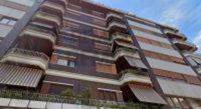 Appartamento quadrilocale in vendita in Via Eusebio Chini, Navigatori, Roma