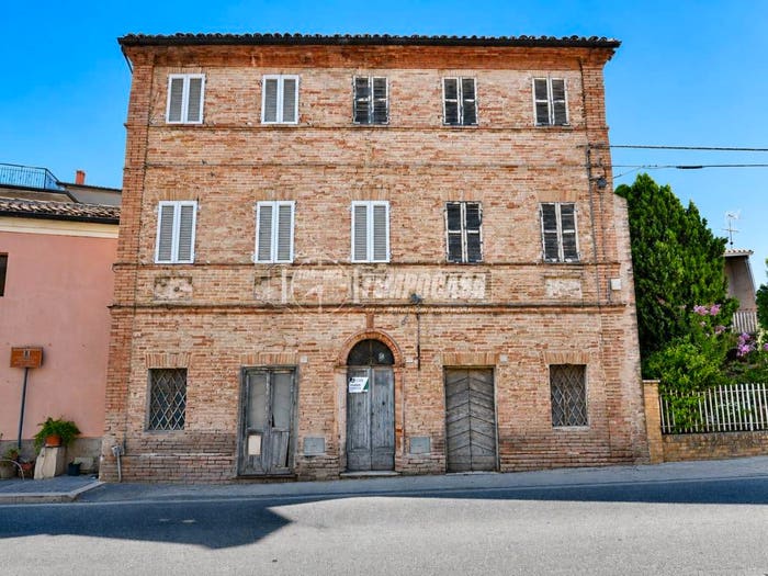 Appartamento con 5 locali in vendita in Via Giacomo Matteotti, Centro, Montefano