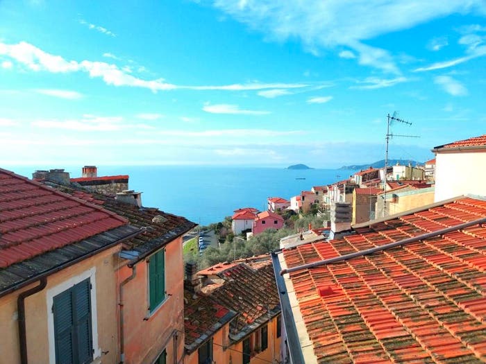 Appartamento bilocale in vendita in Via Andrea Costa, La Serra Tellaro, Lerici