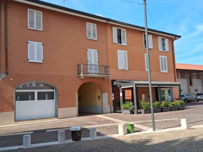 Appartamento bilocale in vendita in Piazza Giacomo Matteotti, Canegrate