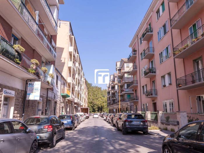 Appartamento quadrilocale in vendita in Via Giuseppe Garibaldi, Semicentro, Campobasso