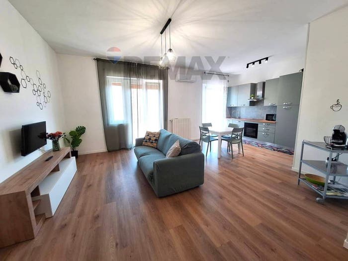 Appartamento quadrilocale in vendita in Lovere
