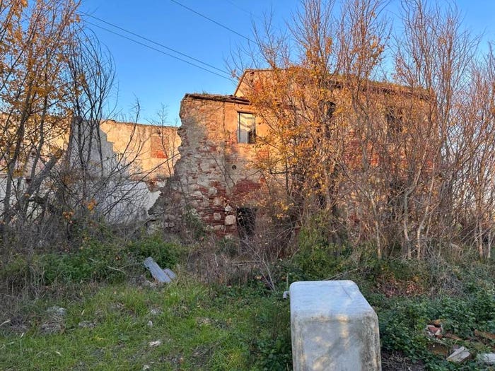Casa con 6 locali in vendita in JGWFM, Arnaccio Chiesanuova, Cascina