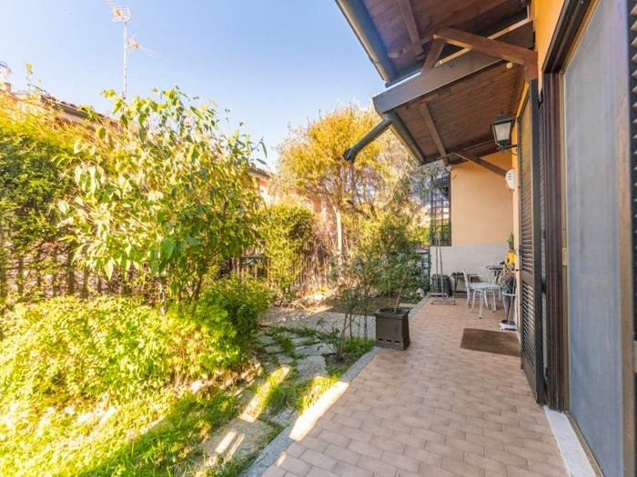 Casa con 5 locali in vendita in Largo Rovedine, Centro, Opera