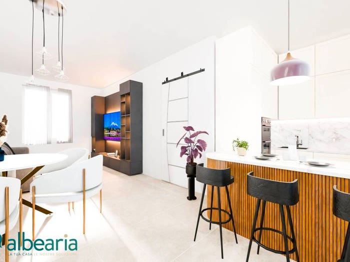 Appartamento trilocale in vendita in Via Garibaldi, Centro, Follonica